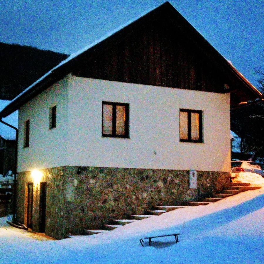 Willa House S&D Otočac Zewnętrze zdjęcie
