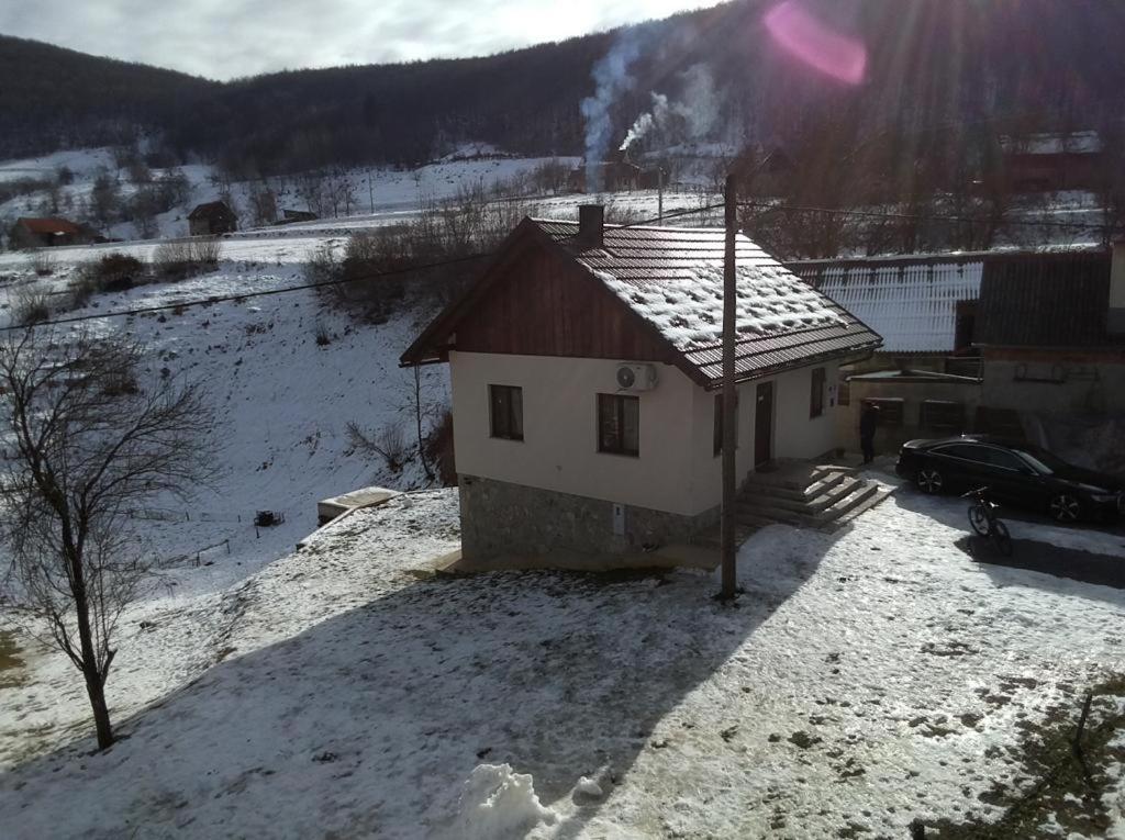 Willa House S&D Otočac Zewnętrze zdjęcie
